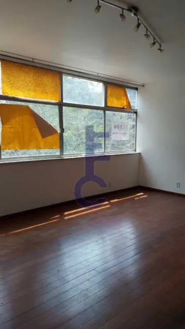 Foto 1 de Apartamento com 4 Quartos à venda, 160m² em Tijuca, Rio de Janeiro