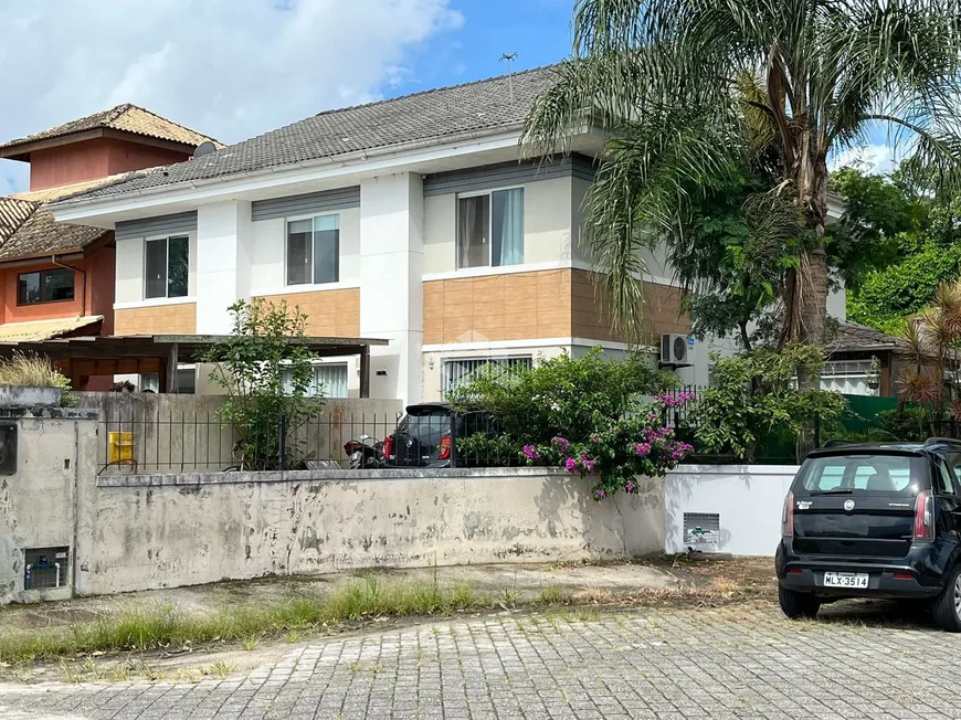 Foto 1 de Casa com 2 Quartos à venda, 93m² em Campeche, Florianópolis