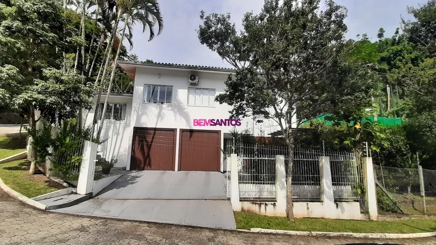 Foto 1 de Casa de Condomínio com 6 Quartos à venda, 535m² em Itacorubi, Florianópolis