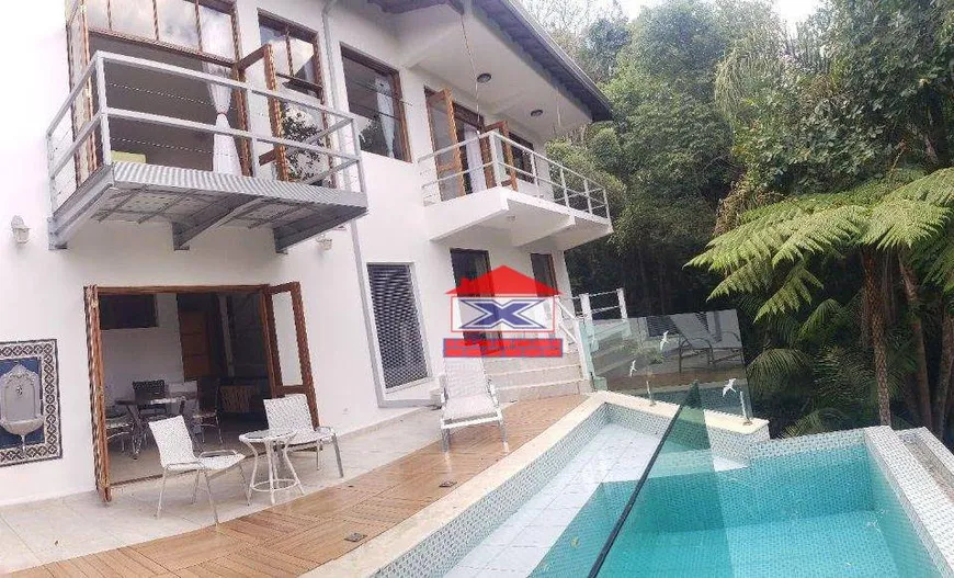 Foto 1 de Casa de Condomínio com 3 Quartos à venda, 300m² em Bairro do Carmo, São Roque