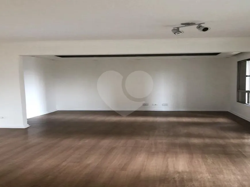 Foto 1 de Apartamento com 3 Quartos à venda, 130m² em Perdizes, São Paulo
