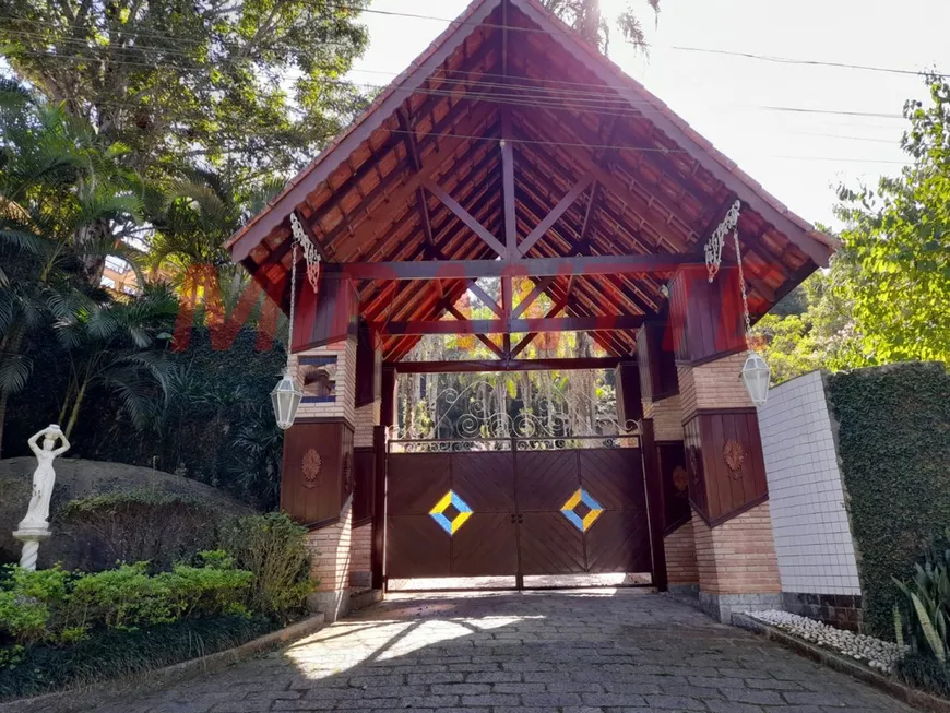 Foto 1 de Casa com 5 Quartos para venda ou aluguel, 1000m² em Serra da Cantareira, São Paulo