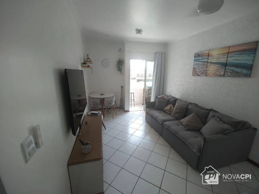 Foto 1 de Apartamento com 1 Quarto à venda, 52m² em Canto do Forte, Praia Grande