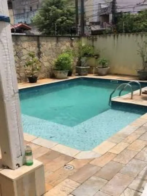 Foto 1 de Sobrado com 3 Quartos à venda, 120m² em Vila Inglesa, São Paulo