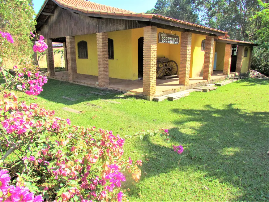 Foto 1 de Fazenda/Sítio com 3 Quartos à venda, 2000m² em Dona Catarina, Mairinque