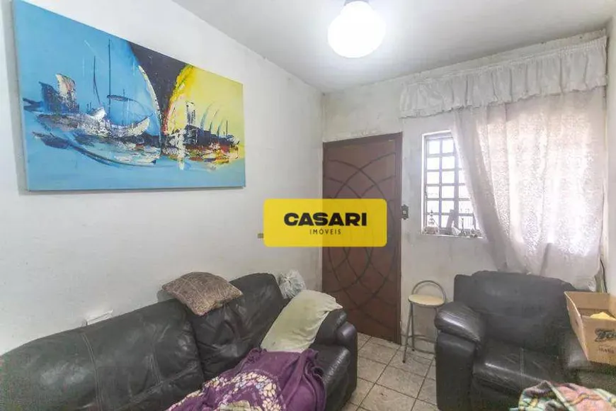 Foto 1 de Casa com 2 Quartos à venda, 154m² em Demarchi, São Bernardo do Campo