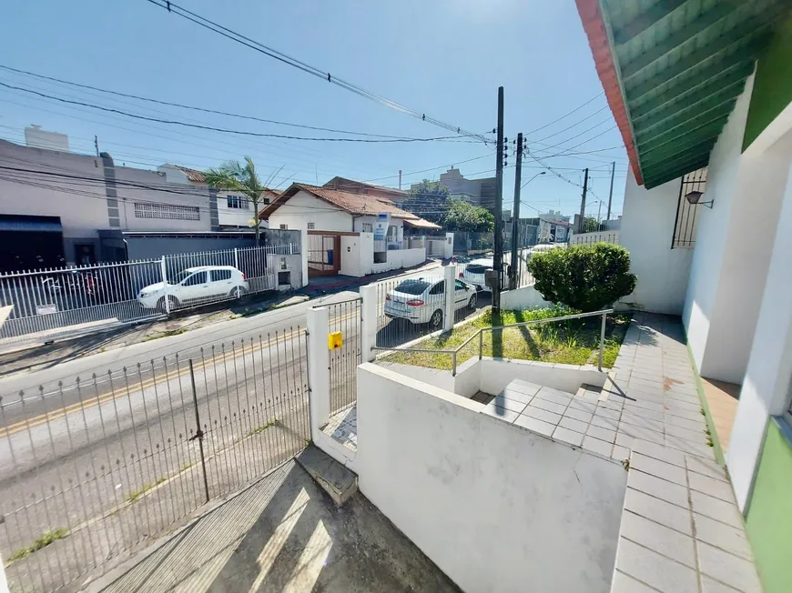 Foto 1 de Casa com 3 Quartos à venda, 150m² em Capoeiras, Florianópolis