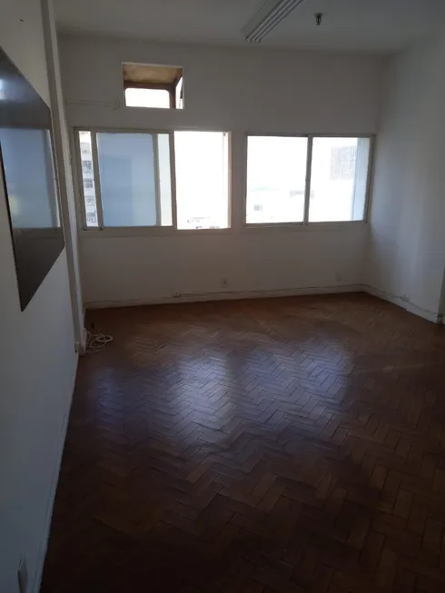 Foto 1 de Sala Comercial para alugar, 29m² em Centro, Rio de Janeiro