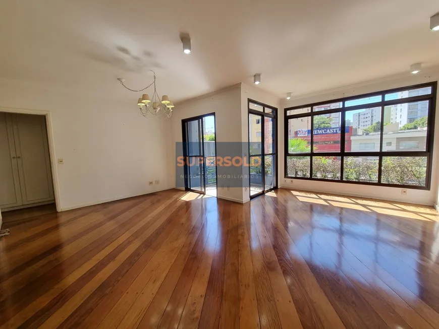 Foto 1 de Apartamento com 3 Quartos à venda, 114m² em Vila Itapura, Campinas