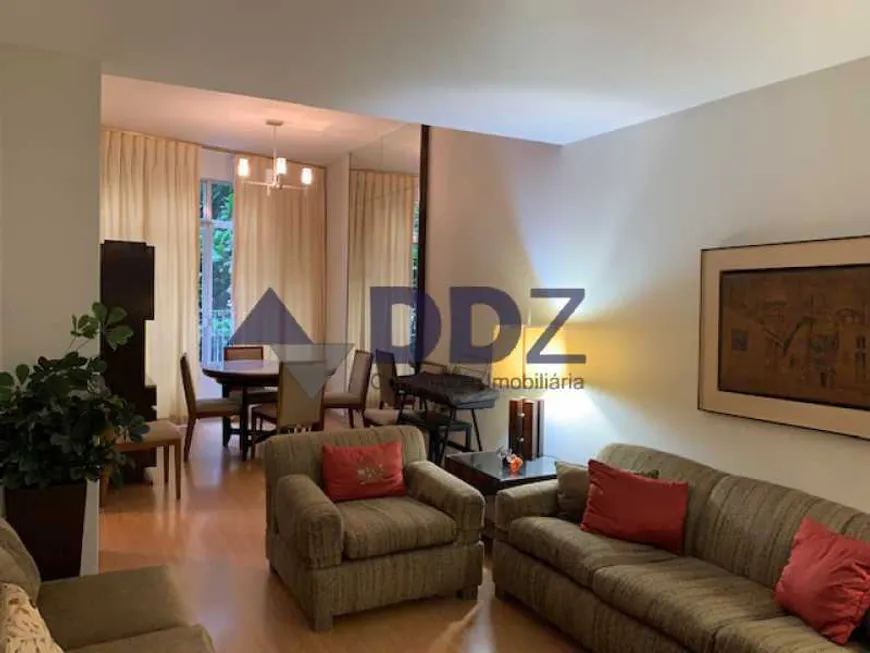 Foto 1 de Apartamento com 3 Quartos à venda, 96m² em Copacabana, Rio de Janeiro