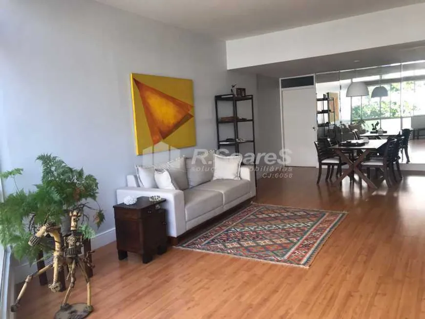 Foto 1 de Apartamento com 3 Quartos à venda, 140m² em Leblon, Rio de Janeiro