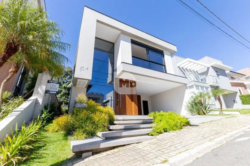 Foto 1 de Casa de Condomínio com 3 Quartos à venda, 308m² em Butiatuvinha, Curitiba