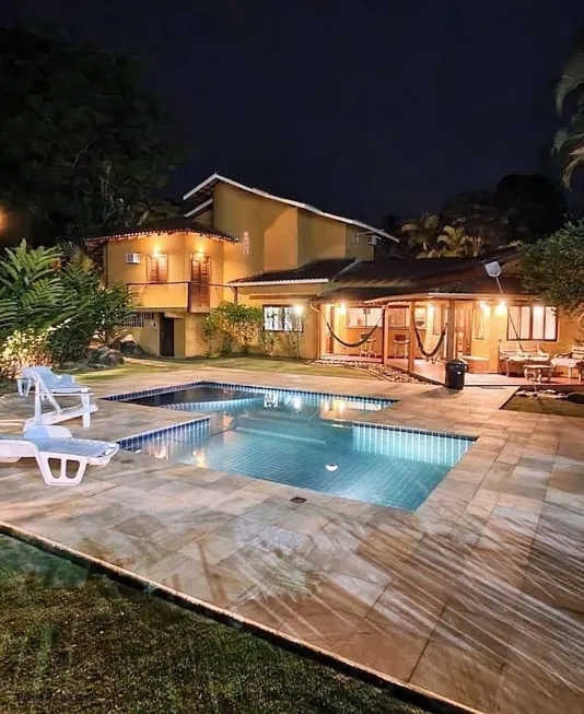 Foto 1 de Casa com 4 Quartos à venda, 280m² em Feiticeira, Ilhabela