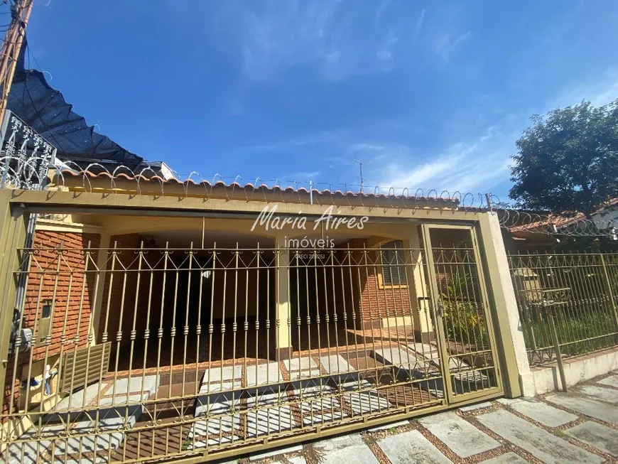 Foto 1 de Casa com 3 Quartos para venda ou aluguel, 270m² em Jardim Brasil, São Carlos