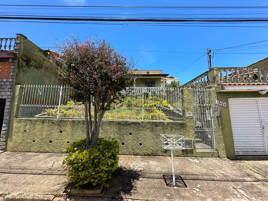 Foto 1 de Casa com 3 Quartos à venda, 350m² em Proximo Ao Centro, São Lourenço