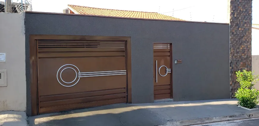 Foto 1 de Casa com 2 Quartos à venda, 130m² em Jardim Bianco, São José do Rio Preto