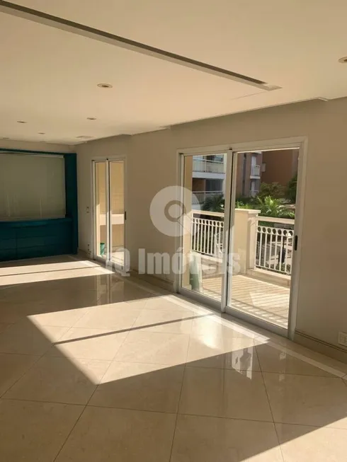 Foto 1 de Apartamento com 7 Quartos à venda, 390m² em Alto da Lapa, São Paulo