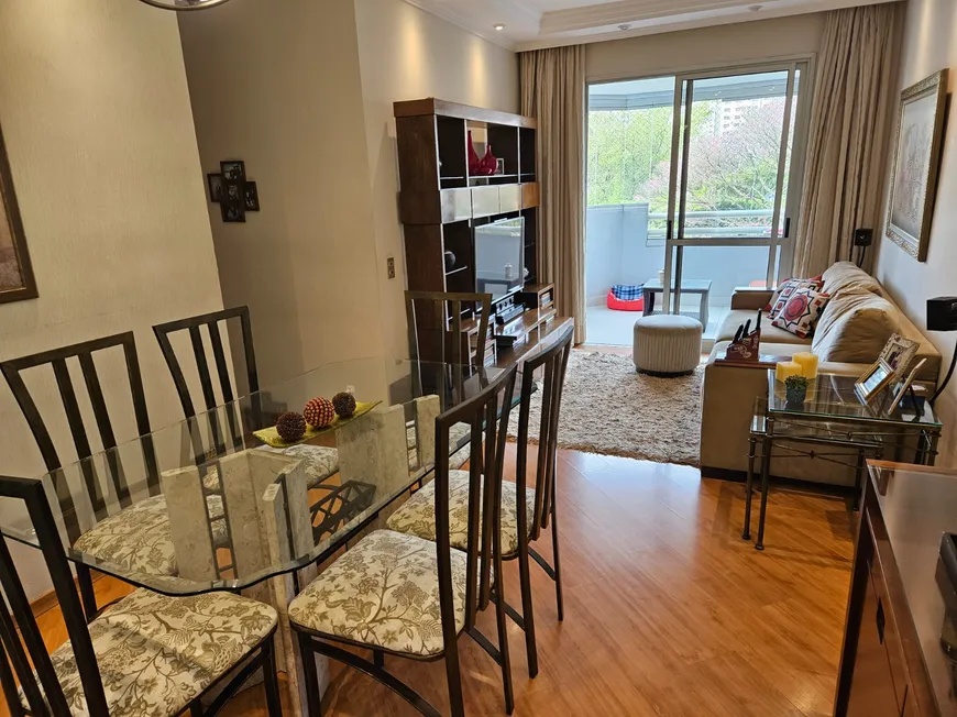 Foto 1 de Apartamento com 3 Quartos para alugar, 80m² em Vila Gomes Cardim, São Paulo