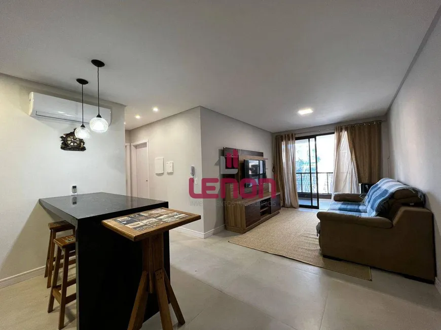 Foto 1 de Apartamento com 2 Quartos à venda, 80m² em Praia de Bombas, Bombinhas