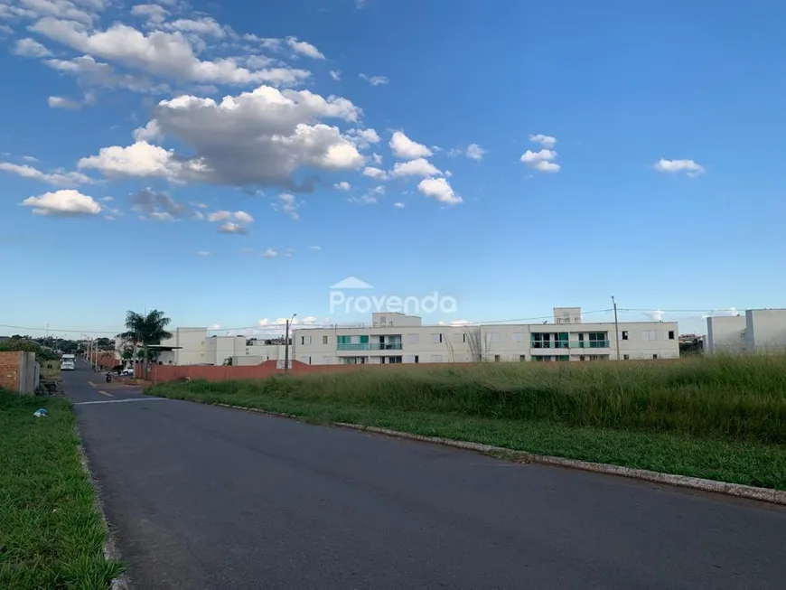 Foto 1 de Lote/Terreno à venda, 2680m² em Residencial Itaipu, Goiânia