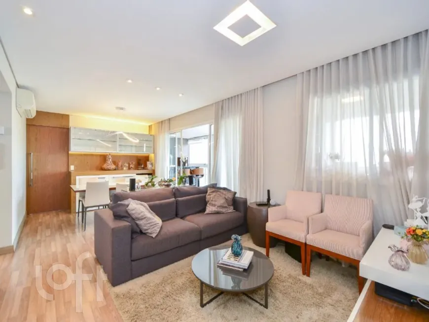 Foto 1 de Apartamento com 3 Quartos à venda, 138m² em Santo Amaro, São Paulo