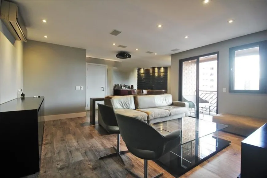 Foto 1 de Apartamento com 3 Quartos para venda ou aluguel, 144m² em Vila Suzana, São Paulo