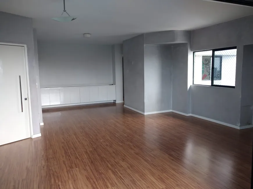 Foto 1 de Apartamento com 4 Quartos à venda, 162m² em Derby, Recife