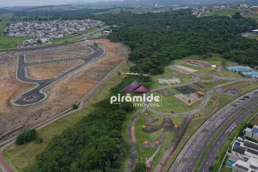 Foto 1 de Lote/Terreno à venda, 866m² em Urbanova, São José dos Campos