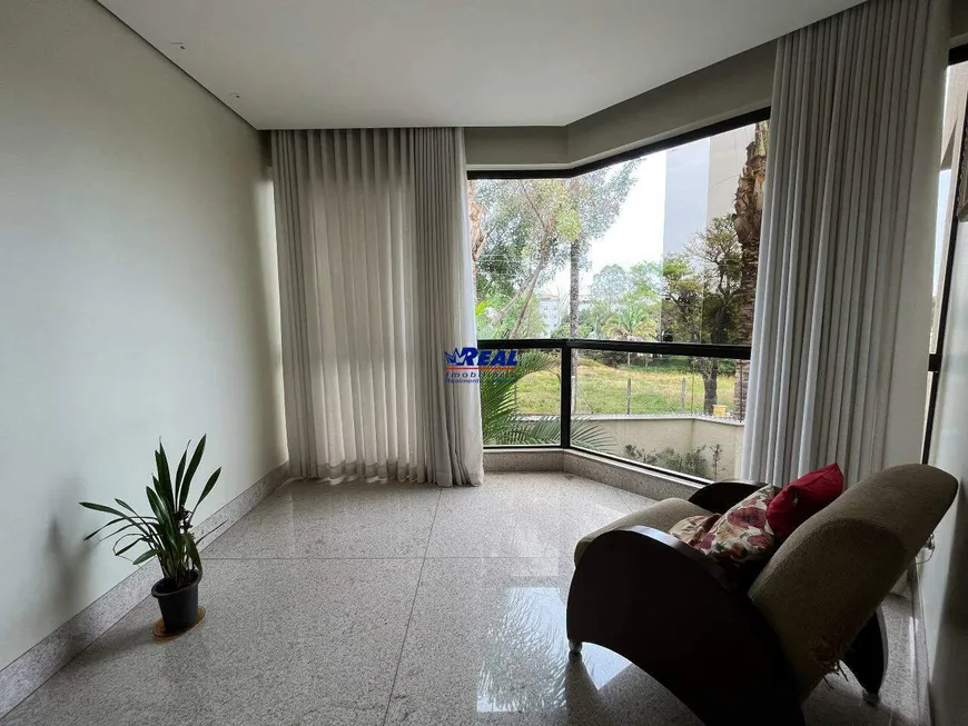 Foto 1 de Casa com 4 Quartos à venda, 432m² em Camargos, Belo Horizonte