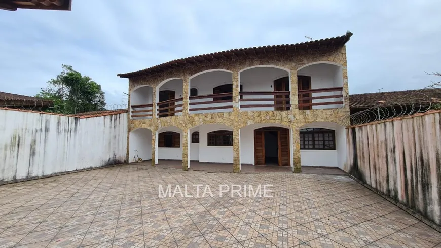 Foto 1 de Casa com 4 Quartos à venda, 260m² em Centro, Bertioga