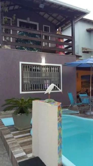 Foto 1 de Casa com 3 Quartos à venda, 110m² em Residencial Camping do Bosque, Rio das Ostras