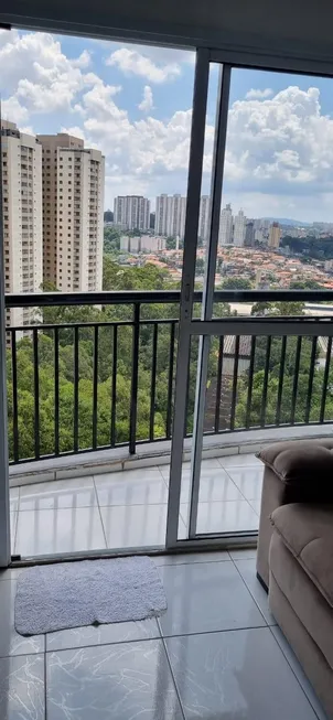 Foto 1 de Apartamento com 3 Quartos para alugar, 68m² em Chacara Agrindus, Taboão da Serra