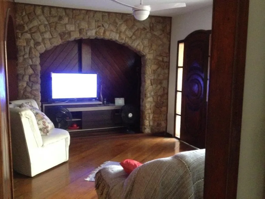 Foto 1 de Casa com 3 Quartos à venda, 141m² em Nova Cidade, São Gonçalo
