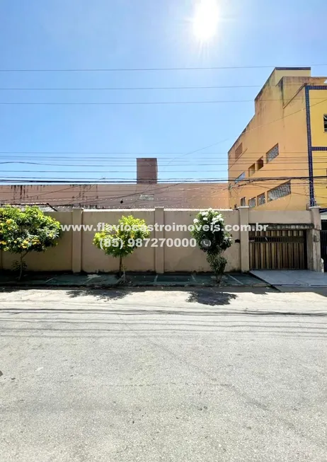 Foto 1 de Casa com 3 Quartos à venda, 150m² em Rodolfo Teófilo, Fortaleza