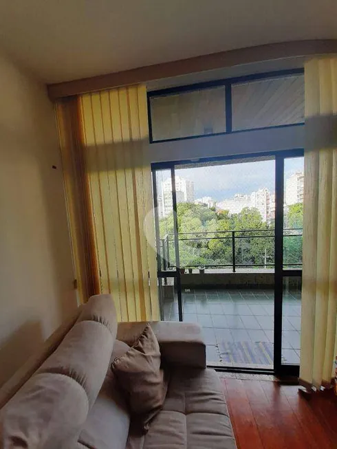 Foto 1 de Apartamento com 3 Quartos à venda, 117m² em Grajaú, Rio de Janeiro