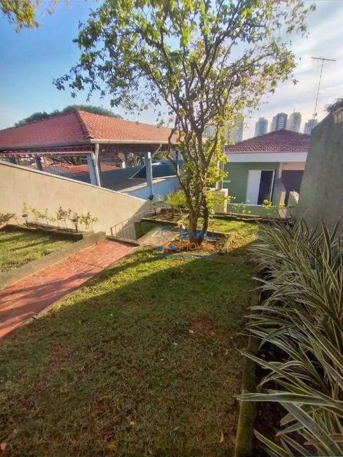 Foto 1 de Sobrado com 3 Quartos à venda, 170m² em Vila Romana, São Paulo