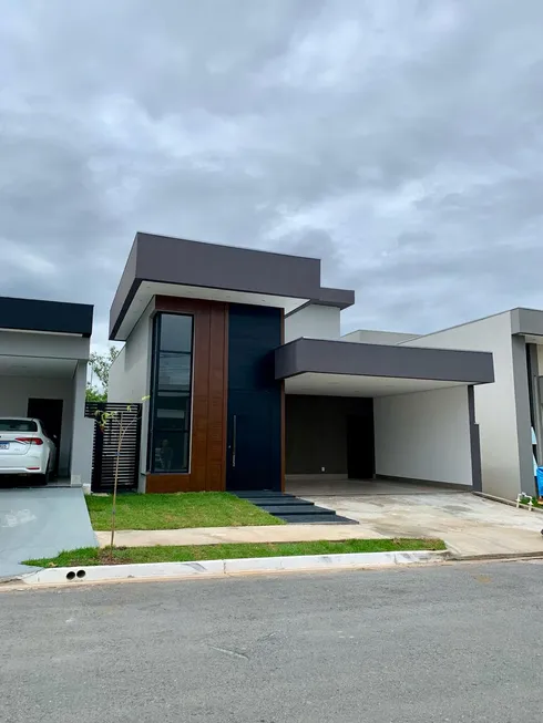 Foto 1 de Casa de Condomínio com 3 Quartos à venda, 143m² em Praeirinho, Cuiabá