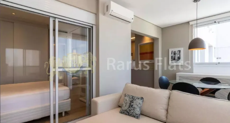 Foto 1 de Flat com 1 Quarto à venda, 54m² em Itaim Bibi, São Paulo