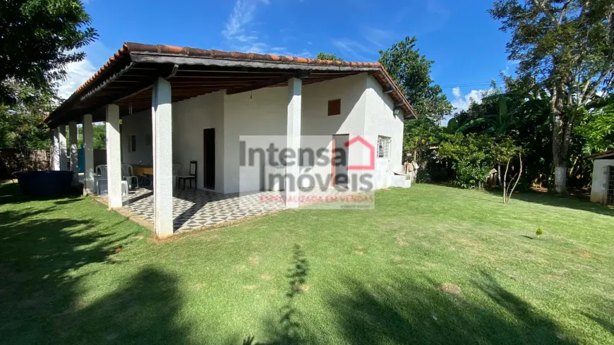 Foto 1 de Fazenda/Sítio com 3 Quartos à venda, 1800m² em Registro, Taubaté