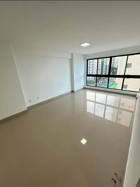 Foto 1 de Apartamento com 4 Quartos para venda ou aluguel, 217m² em Boa Viagem, Recife