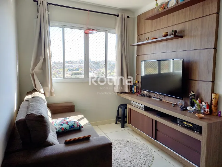 Foto 1 de Apartamento com 2 Quartos à venda, 54m² em Osvaldo Rezende, Uberlândia