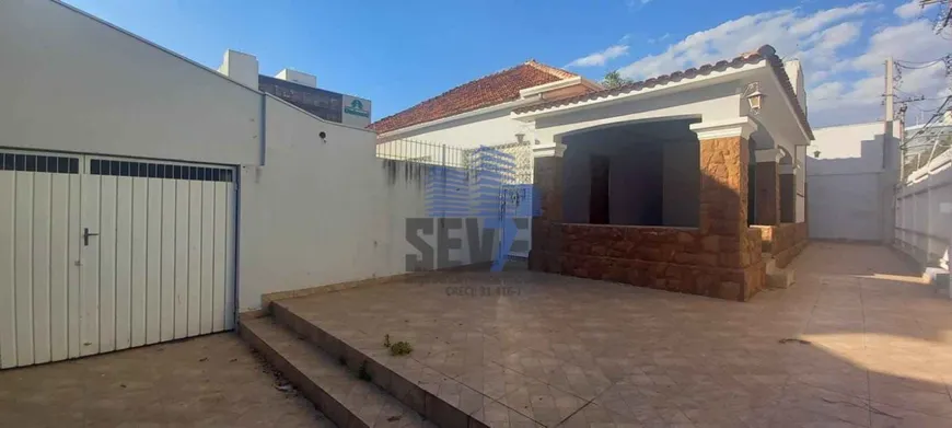 Foto 1 de Casa com 3 Quartos à venda, 280m² em Vila Santo Antonio, Bauru