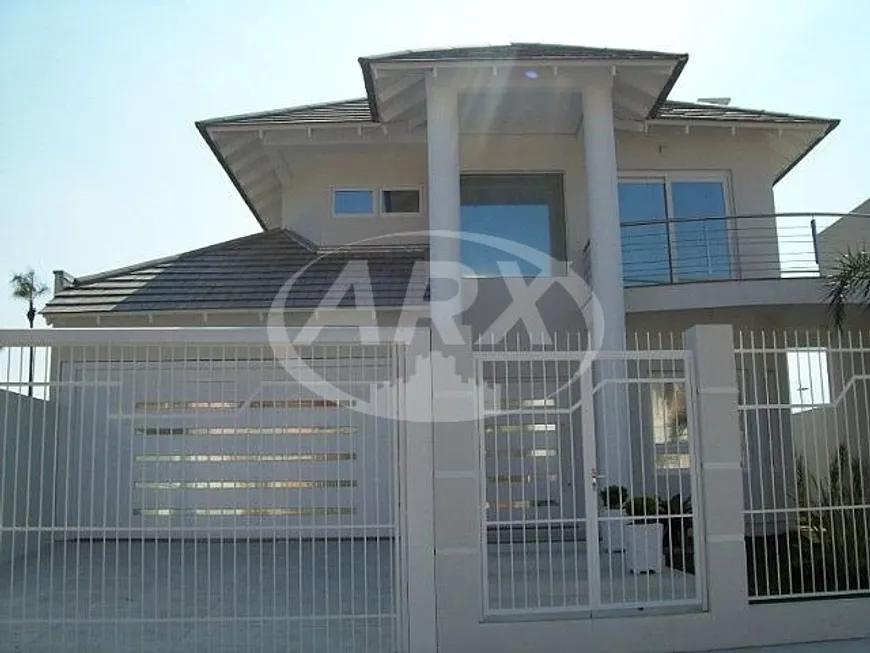 Foto 1 de Casa com 3 Quartos à venda, 250m² em Centro, Canoas