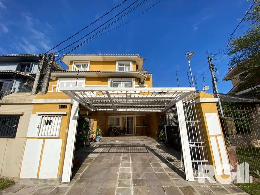 Foto 1 de Casa com 4 Quartos à venda, 182m² em Ipanema, Porto Alegre