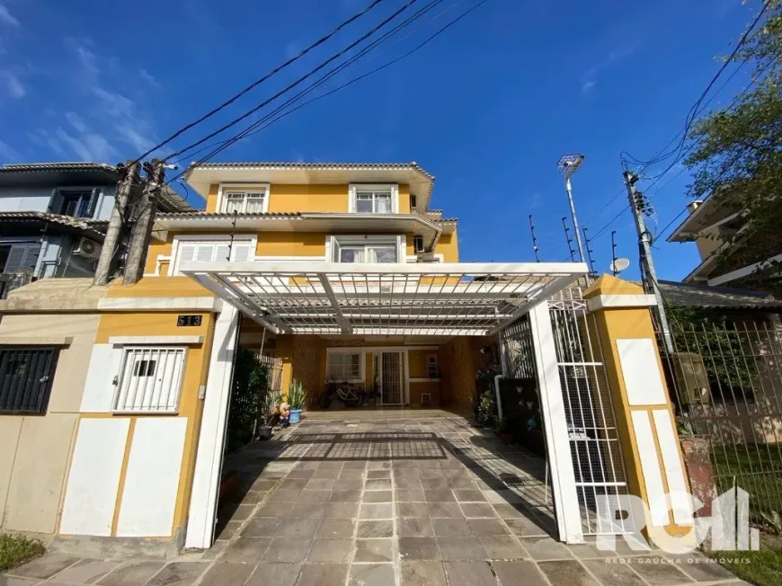 Foto 1 de Casa com 4 Quartos à venda, 184m² em Ipanema, Porto Alegre