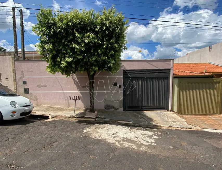 Foto 1 de Casa com 3 Quartos à venda, 178m² em Jardim Ártico, Araraquara