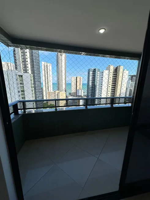 Foto 1 de Apartamento com 3 Quartos à venda, 107m² em Boa Viagem, Recife