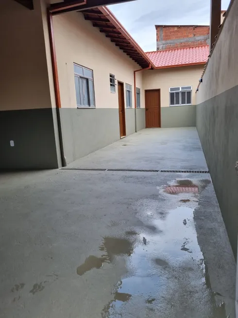 Foto 1 de Casa com 2 Quartos para alugar, 10m² em Residencial Praia Ancora, Rio das Ostras