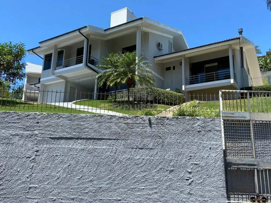 Foto 1 de Casa com 3 Quartos à venda, 650m² em Bosque das Mansões, São José