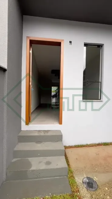 Foto 1 de Casa com 2 Quartos à venda, 62m² em Nova Brasília, Joinville